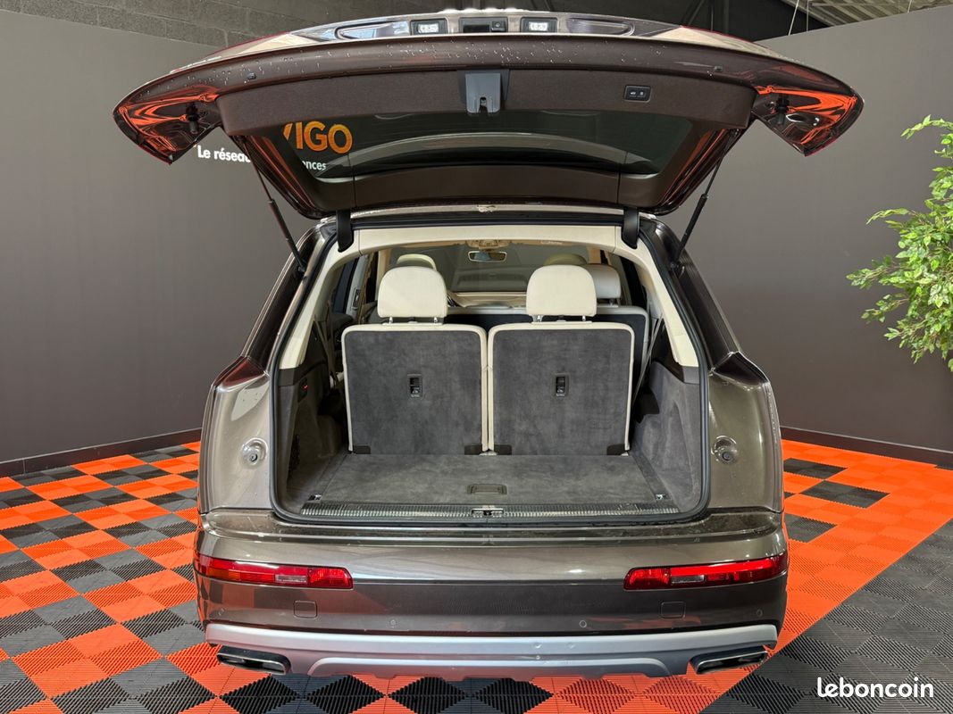Audi q7 3.0 tdi 272 ch s-line quattro tiptronic /entretiens constructeur / 7 places (image 22)