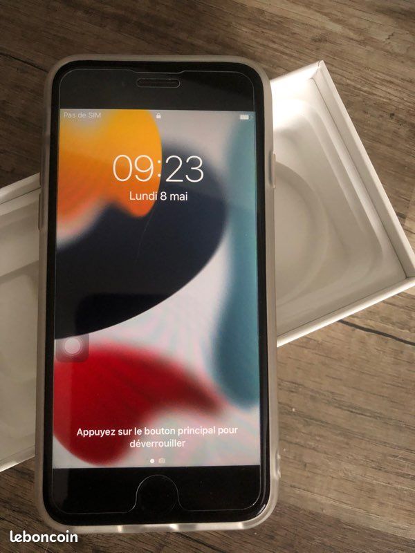 IPhone 7 128go (image 1)