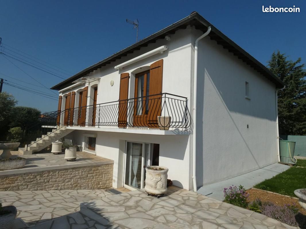 Maison 6 pièces 160 m² · à Niort · 160 m² · 241 500 €