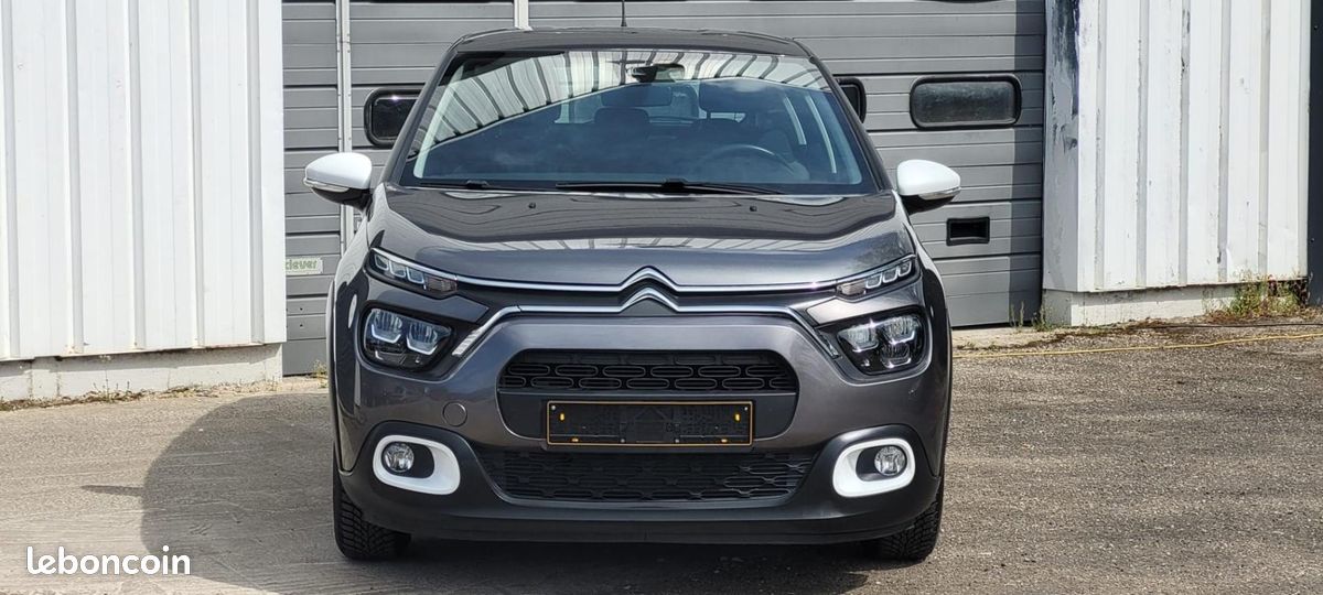Citroën C3 PureTech 83 ch BVM5 You (image 2)