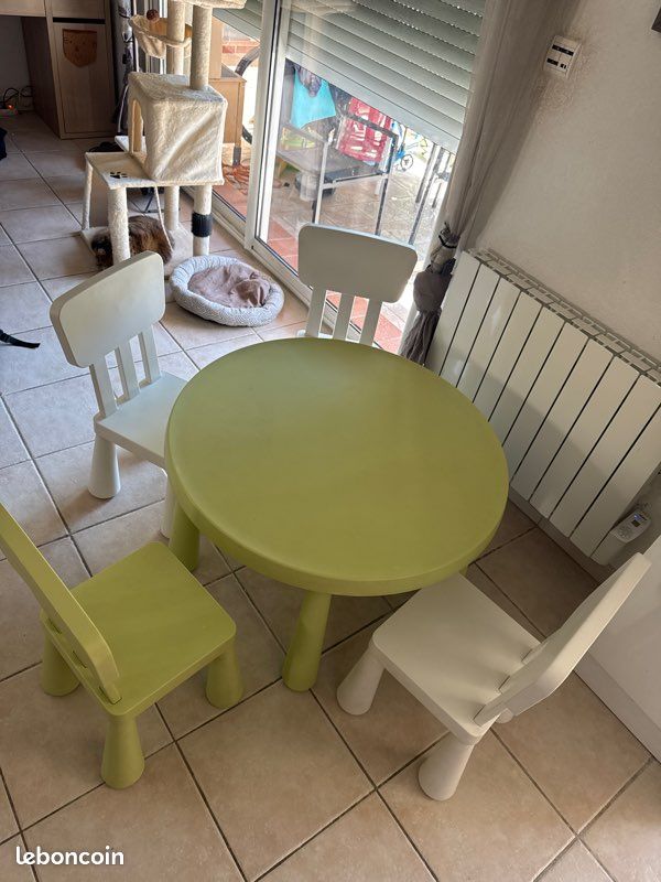Table et chaise enfant mammut IKEA (image 2)
