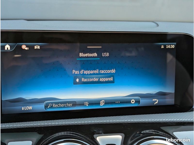 Mercedes Classe A 250 e Hybrid EQ AMG LINE TO SIEGES AVANTS CHAUFFAN (image 29)