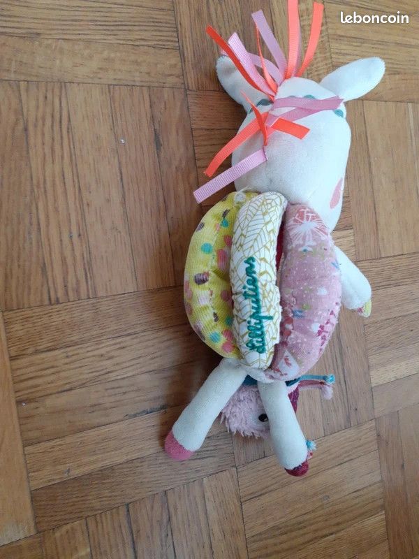 Louise Hochet à poignées Lilliputiens Jeux Jouets