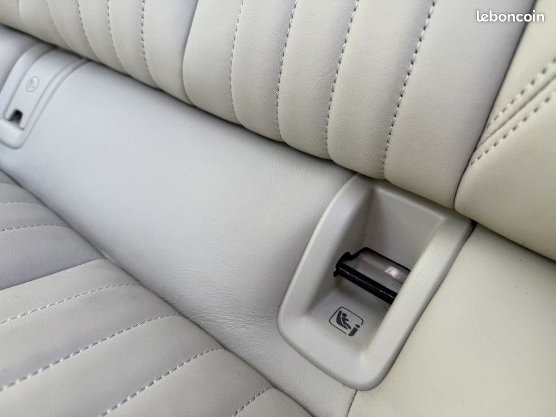 Audi A6 AVANT 50 TDI 286CH AVUS QUATTRO TIPTRONIC / Toit ouvrant / Attelage / Suivi entretien (image 29)