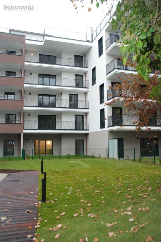 Appartement 2 pièces 55 m² · à Le Plessis-Robinson · 55 m² · 1 415 €