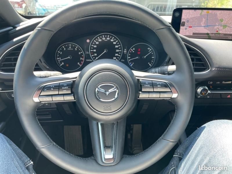 Mazda Mazda 3 2.5 e-SKYACTIV-G M-Hybrid 140ch Takumi BVA 2025 (image 16)