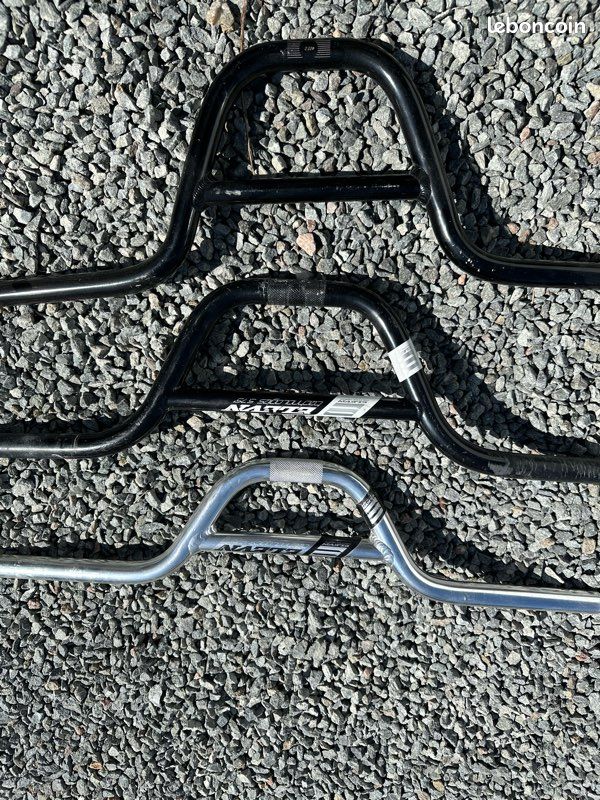 MOTO GUIDON GRAND Barres Alliage 28mm Supermoto Streetfighter Argent