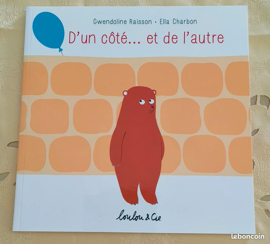 Livre pour enfant d'un côté.... Et de l'autre (image 1)