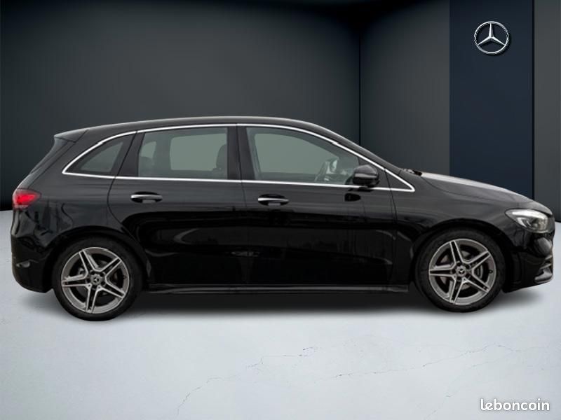 Mercedes Classe B 180 AMG Line 1.3 136 7G-DCT Angle mort Cam recul C (image 6)