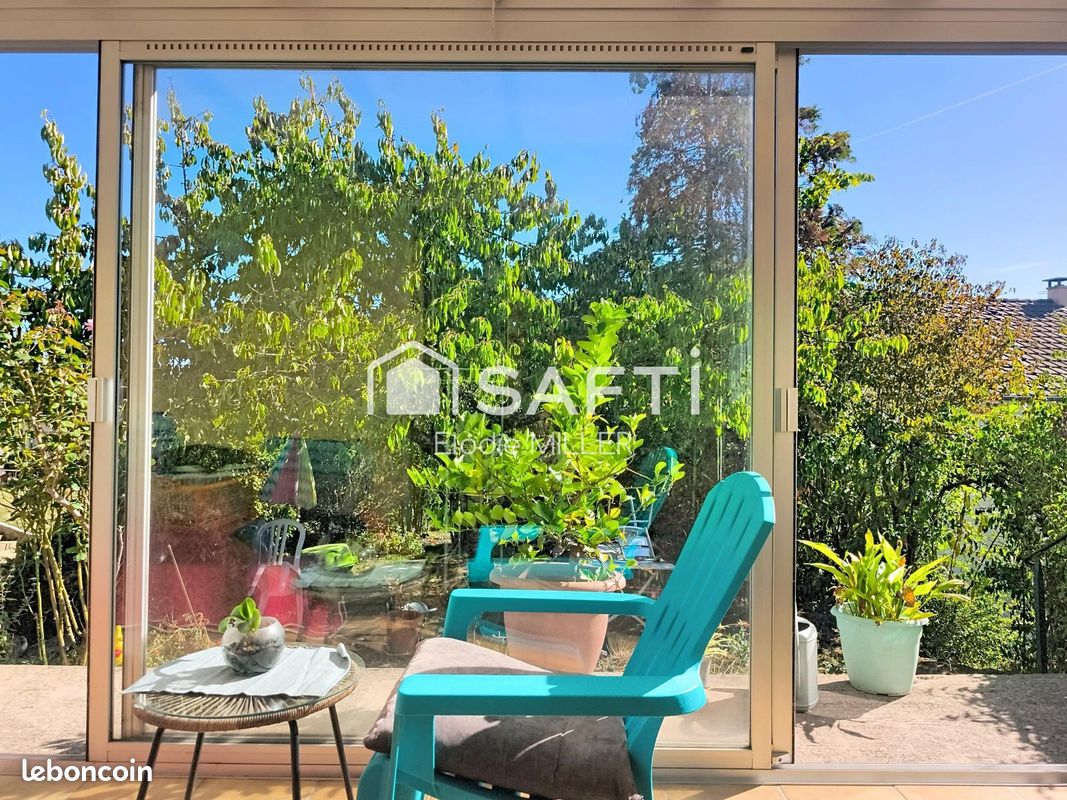 Maison 5 pièces 117 m² · à Neuves-Maisons · 117 m² · 250 000 €