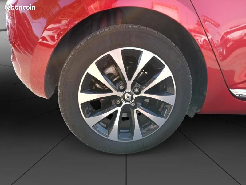 Renault Clio 1.6 E-Tech 145ch full hybrid Techno (image 11)