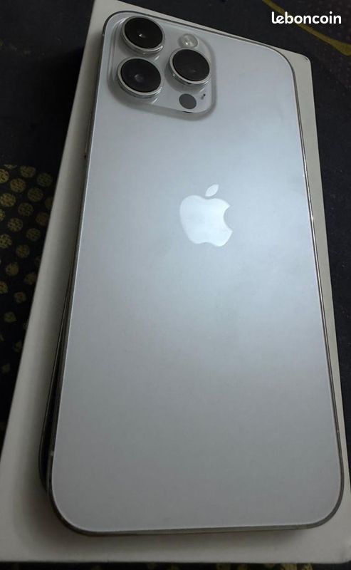 IPhone 14 Pro Max 256go silver argenté (image 2)