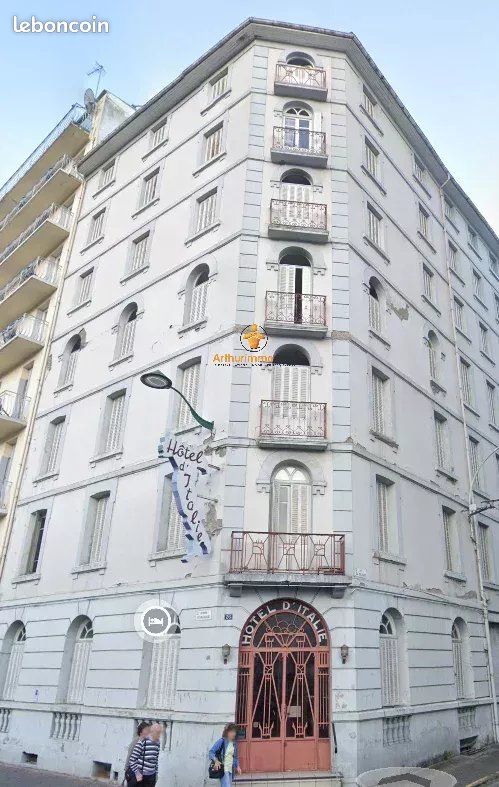 Local commercial 80 pièces 1890 m² · à Lourdes · 1 890 m² · 395 000 €