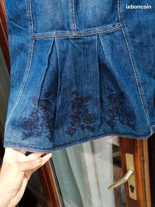 Jupe mi longue en jean avec broderies taille 34 (image 6)