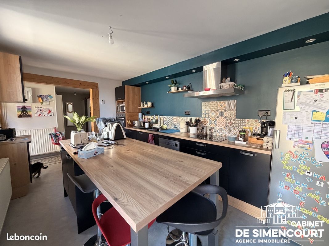 Maison 6 pièces 213 m² · à Boves · 213 m² · 450 000 €