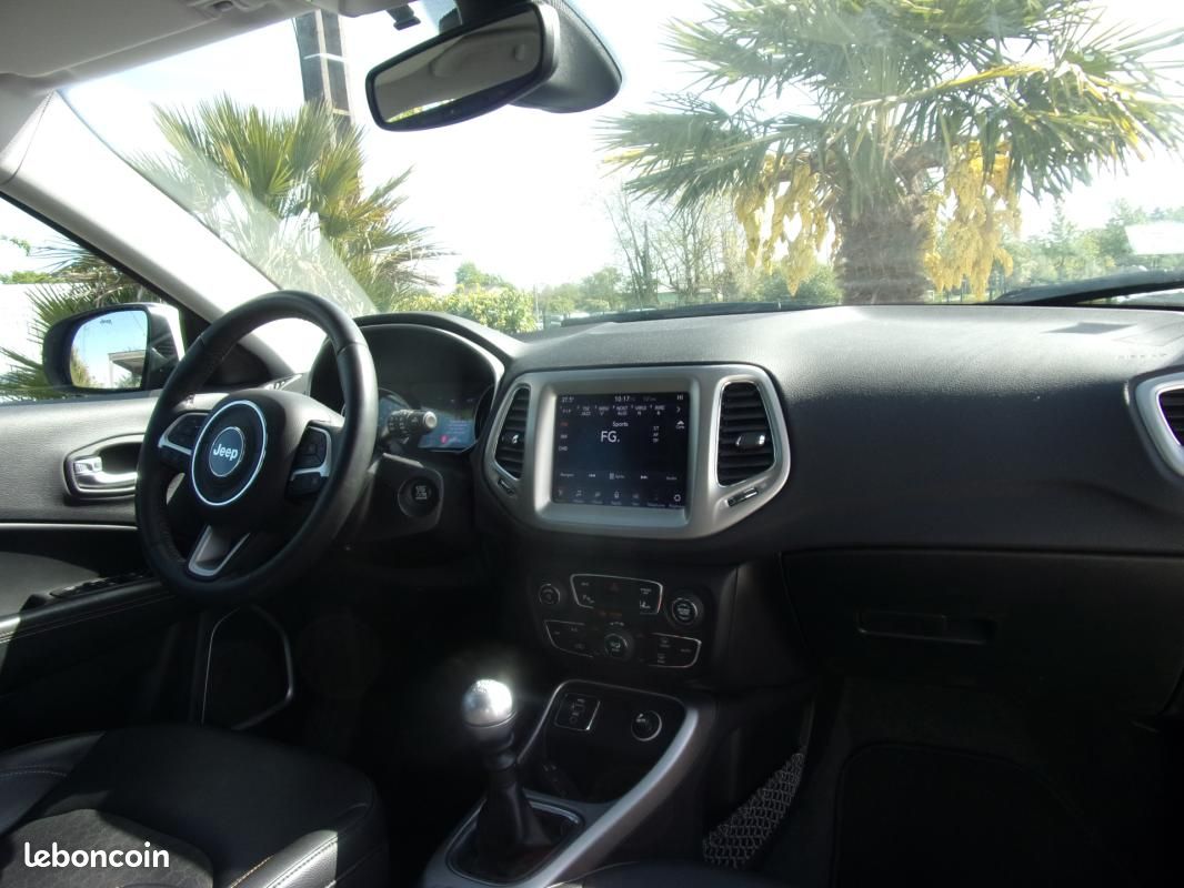 Jeep Compass 1.4 I MultiAir II 140 ch BVM6 Longitude Business (image 9)