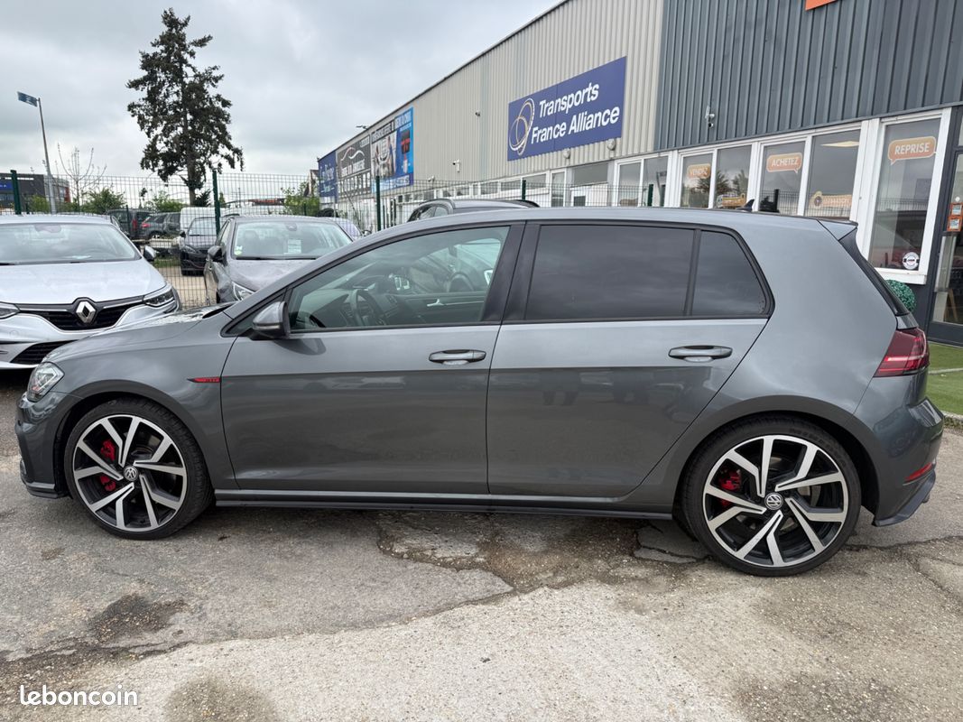 VOLKSWAGEN GOLF GTI 2.0 TSI EVO 245CH PERFORMANCE - CAMERA DE RECUL - REGULATEUR / LIMITEUR - SIEGES CHAUFFANTs (image 3)