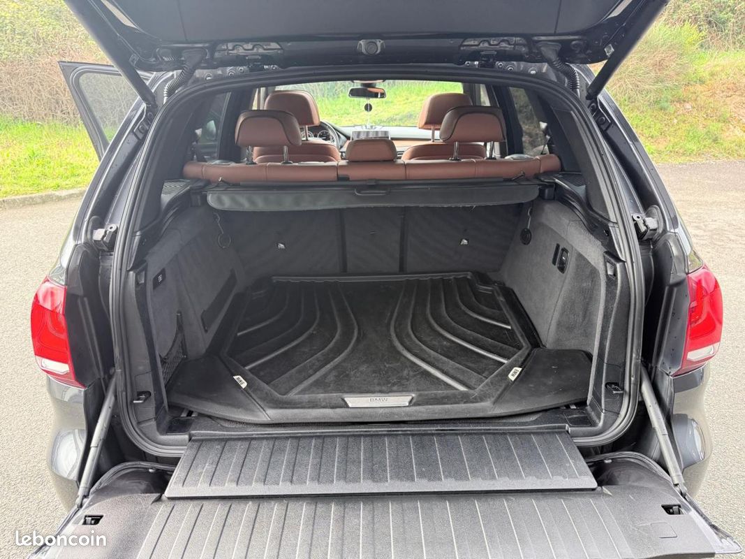 BMW X5 xDrive 40d - BVA Sport 5pl F15 F85 M Sport PANO/BO/ELECS/CHAUFFANTS/AMBIANCE/HEADUP (image 32)