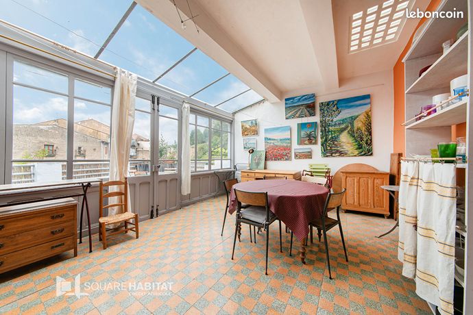 Maison 5 pièces 240 m²