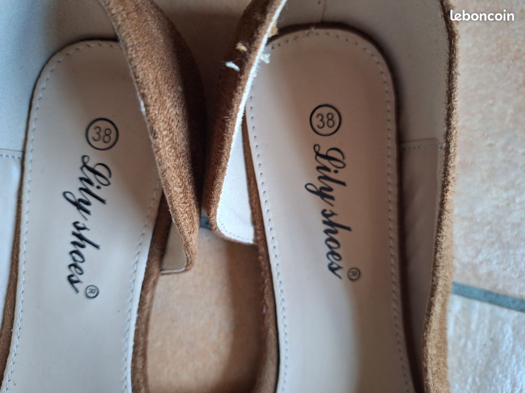 Vend chaussures taille 38 (image 1)