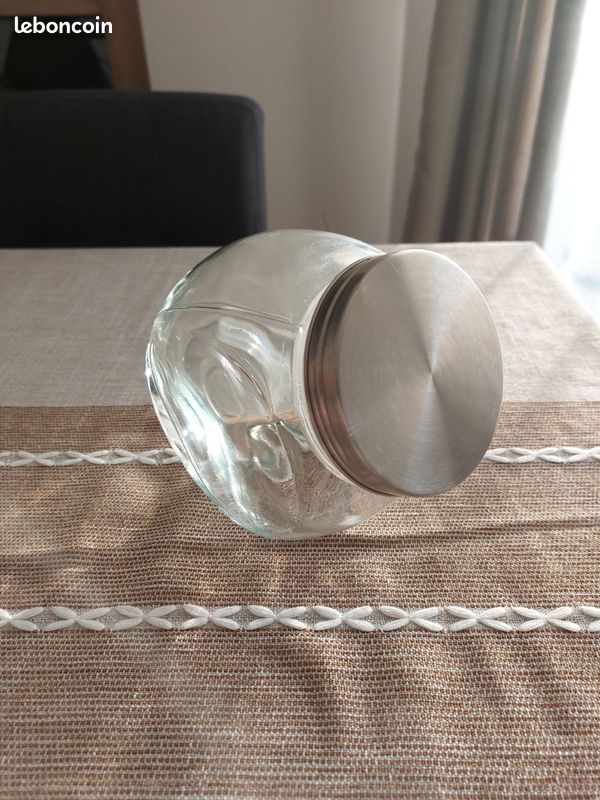 Bocal en verre (image 1)