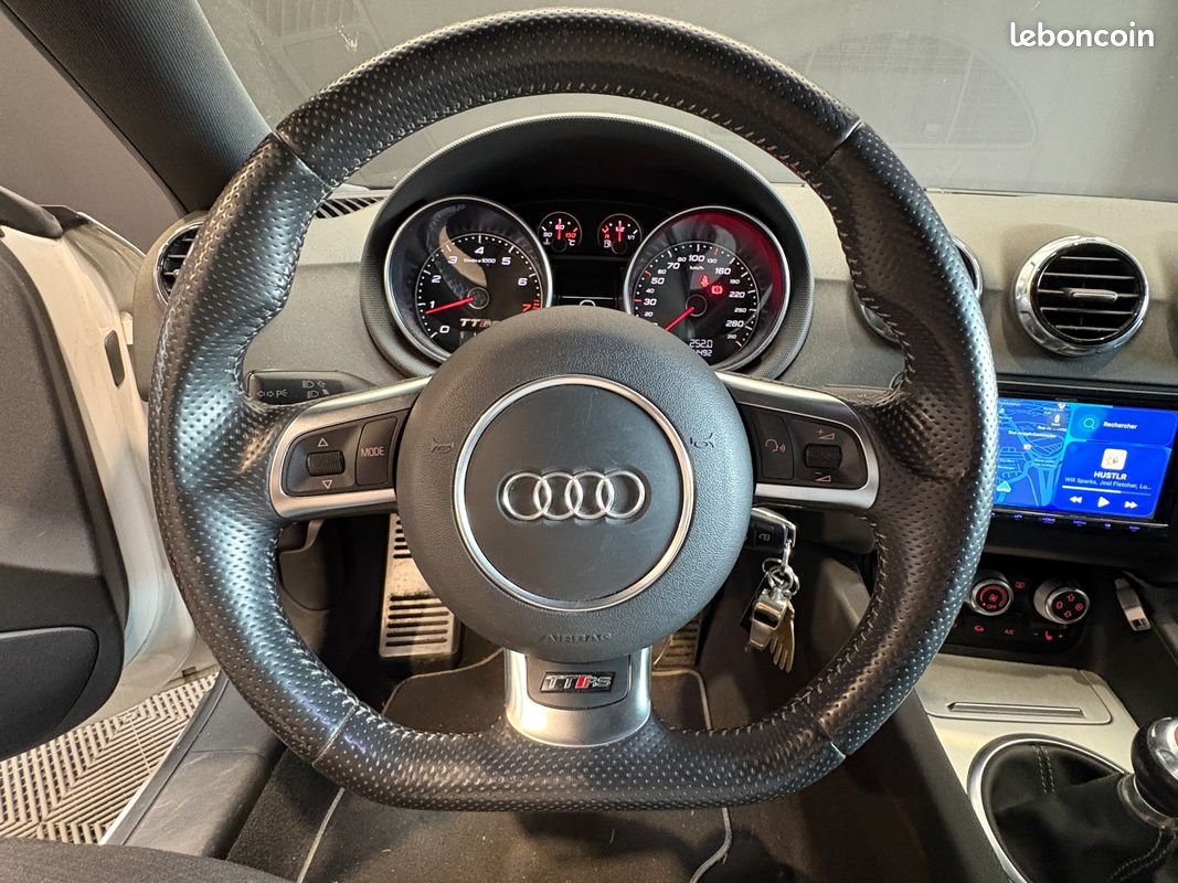 AUDI TT RS COUPE 2.5 TFSI 340 Quattro / BOSE / SIEGE CHAUFFANT / APPLE CARPLAY / ETAT IRREPROCHABLE (image 12)