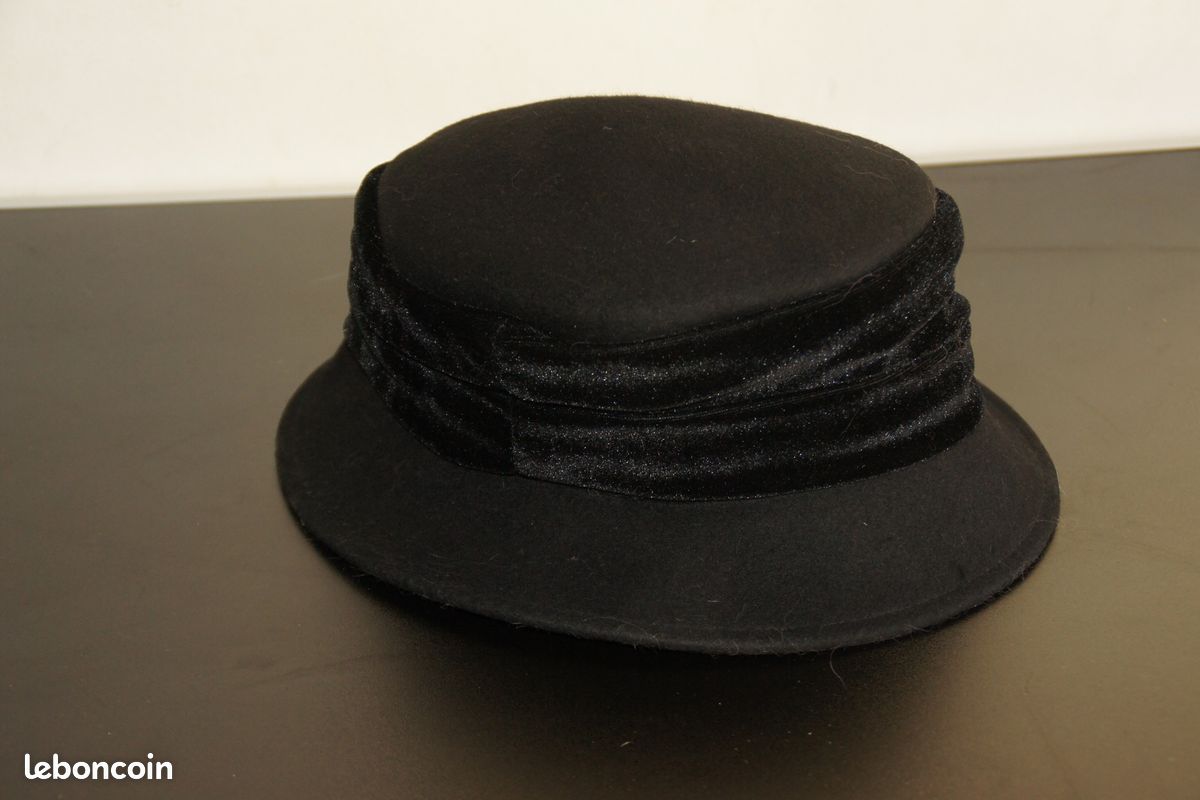 NEUF : Chapeau noir – Feutre 100 % + laine (image 2)
