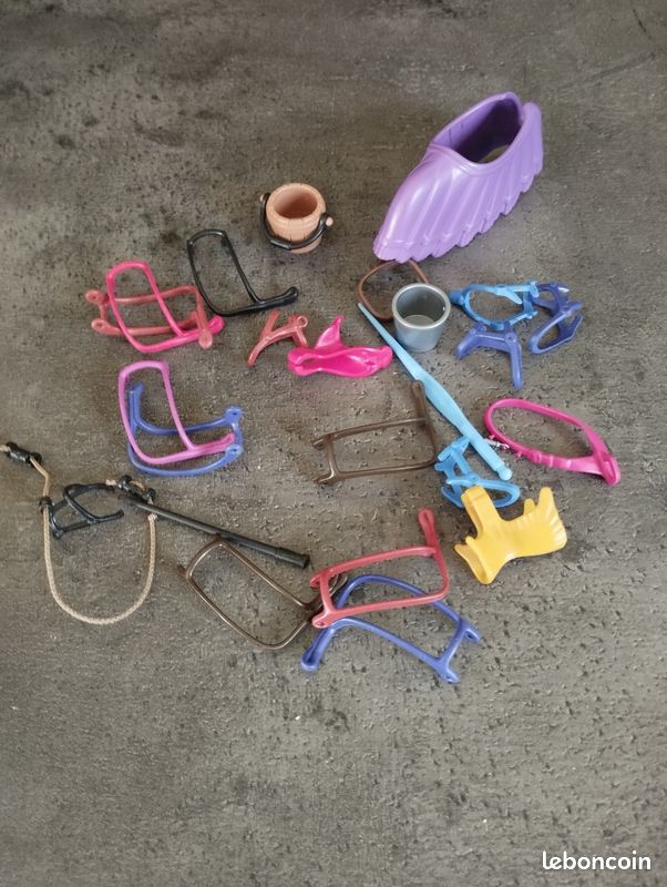 Lot accessoires chevaux playmobil (image 1)