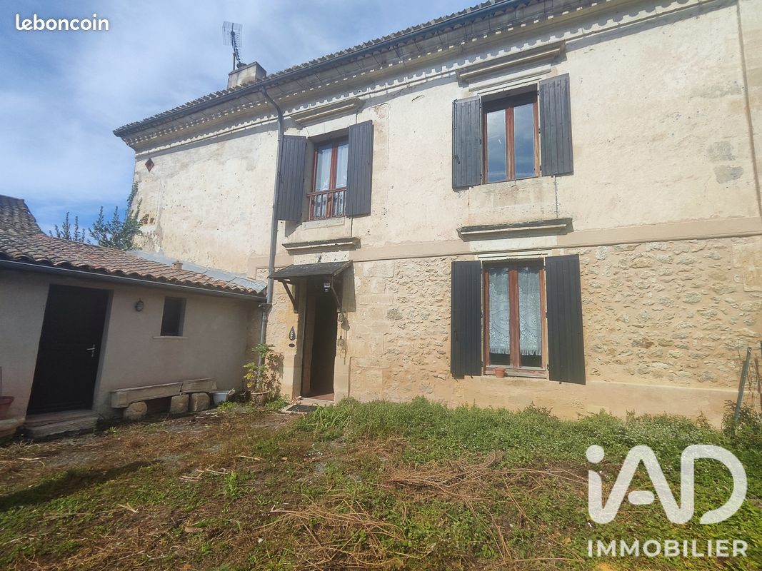 Maison 4 pièces 154 m² · à Nérigean · 154 m² · 1 000 €/mois