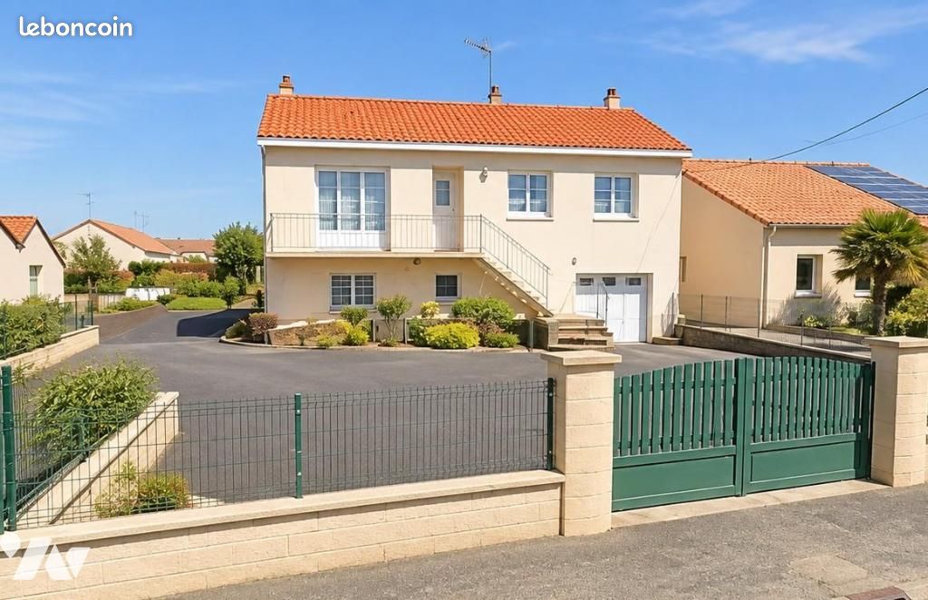 Maison 6 pièces 151 m² · à Orée d'Anjou · 151 m² · 283 500 €