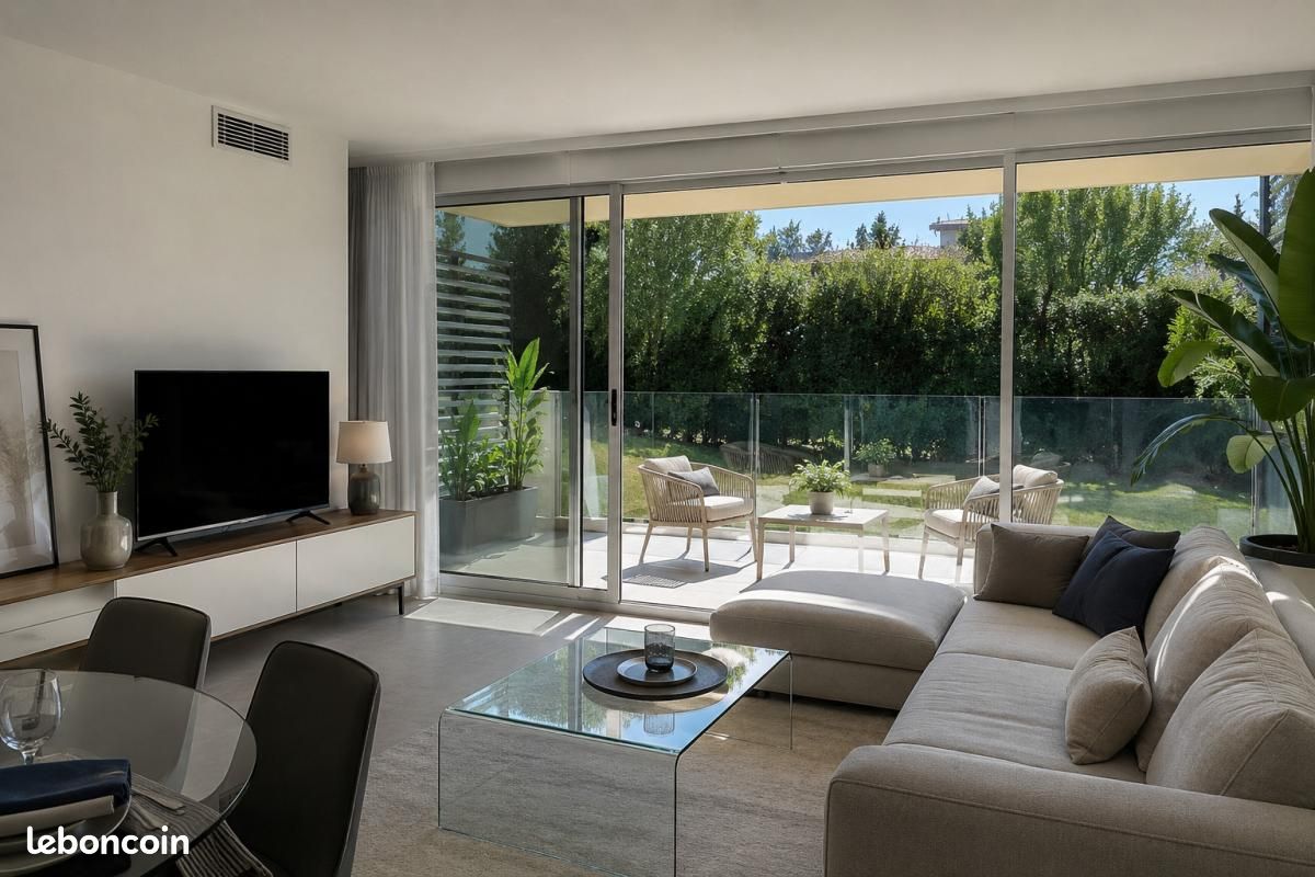 Appartement 2 pièces 39 m² · à Antibes · 39 m² · 327 000 €