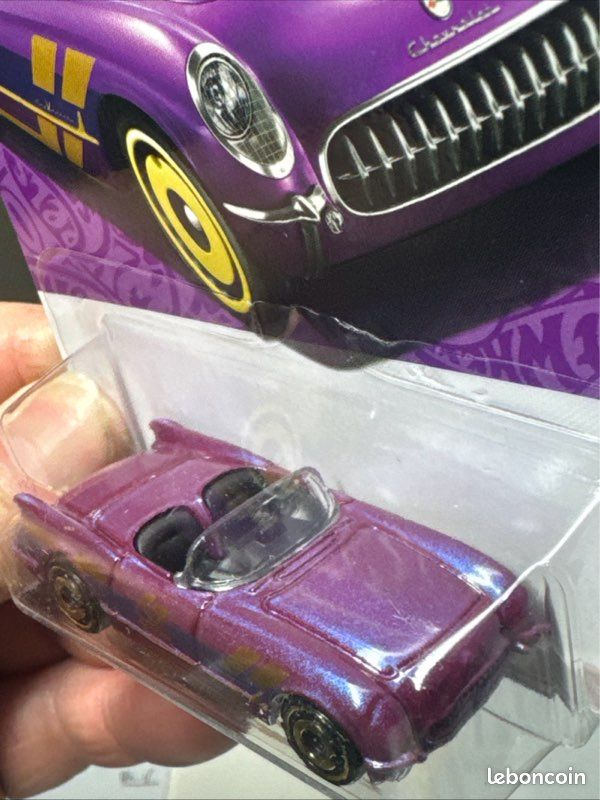 Hot Wheels 55 Corvette 57 Aniversario Esc. 1:64 Morado | Meses sin interés