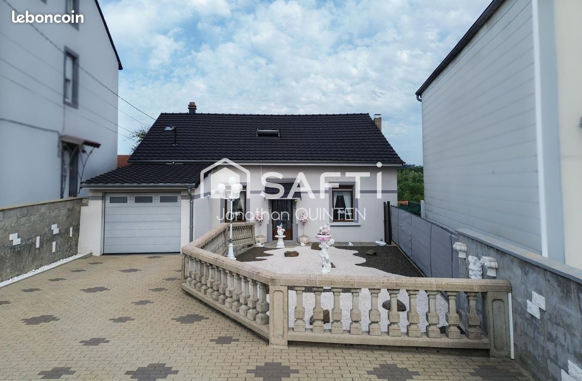Maison 6 pièces 126 m² · à L'Hôpital · 126 m² · 169 000 €