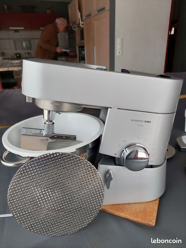 Robot KENWOOD Chef KM001 (image 3)
