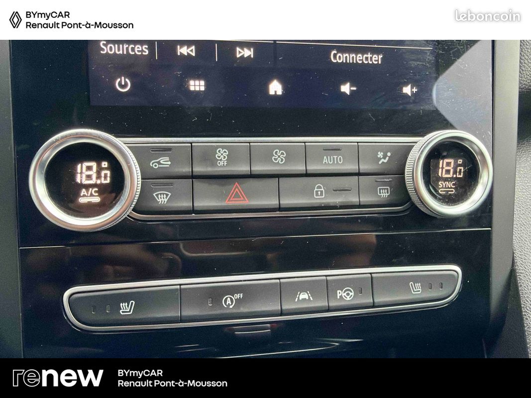 RENAULT Mégane IV Berline TCe 140 EDC FAP - 20 R.S. Line (image 21)