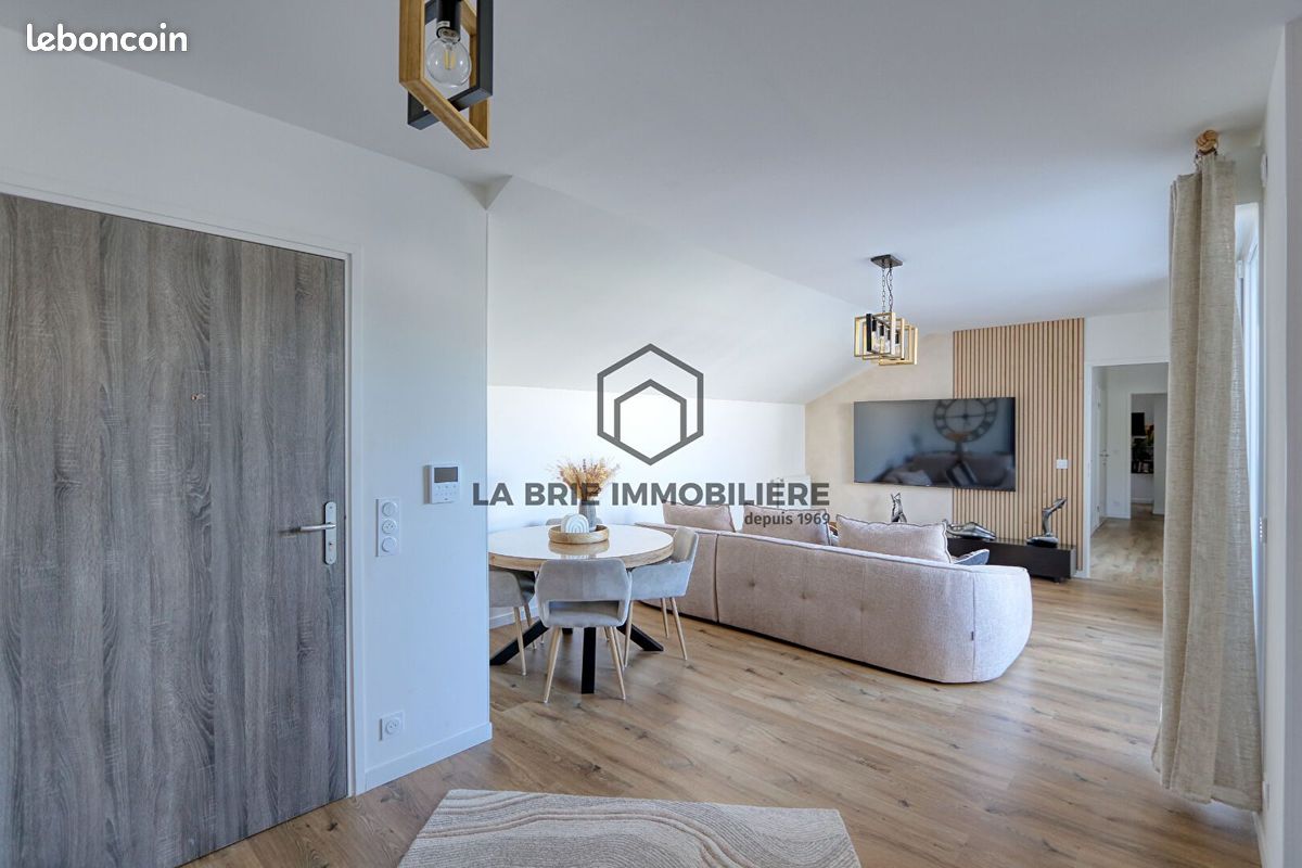 Appartement 5 pièces 83 m² · à Brie-Comte-Robert · 83 m² · 339 000 €