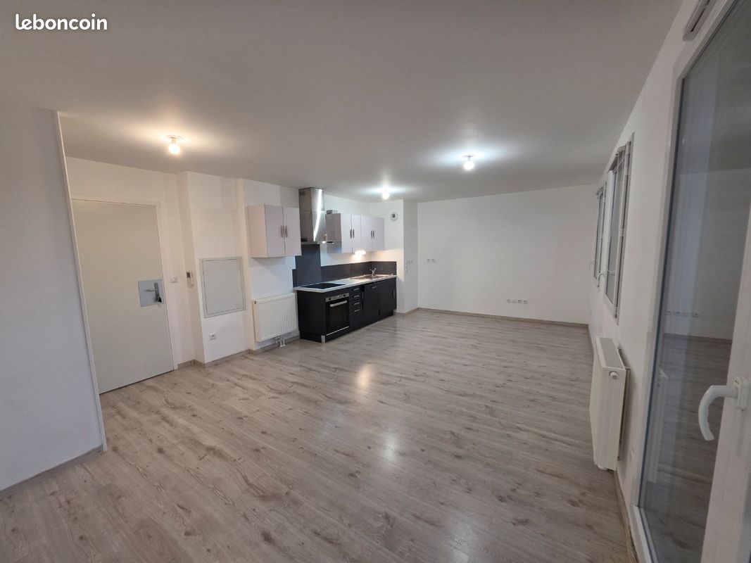 Appartement 2 pièces 49 m² · à Lille · 49,2 m² · 833 €/mois