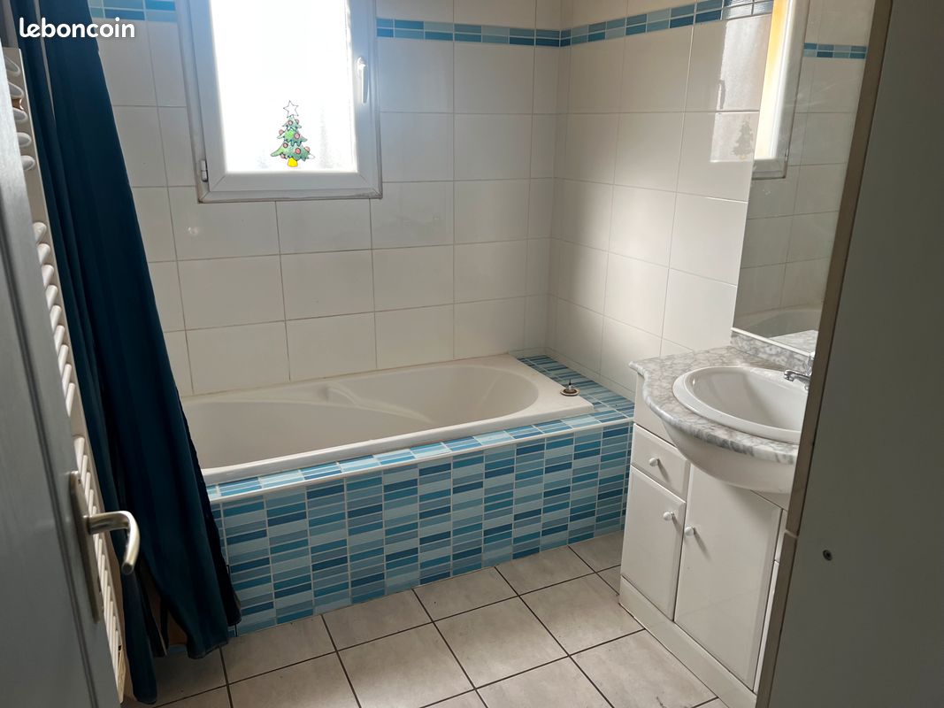 Maison 5 pièces 95 m² · à Bagnols-sur-Cèze · 95 m² · 195 000 €