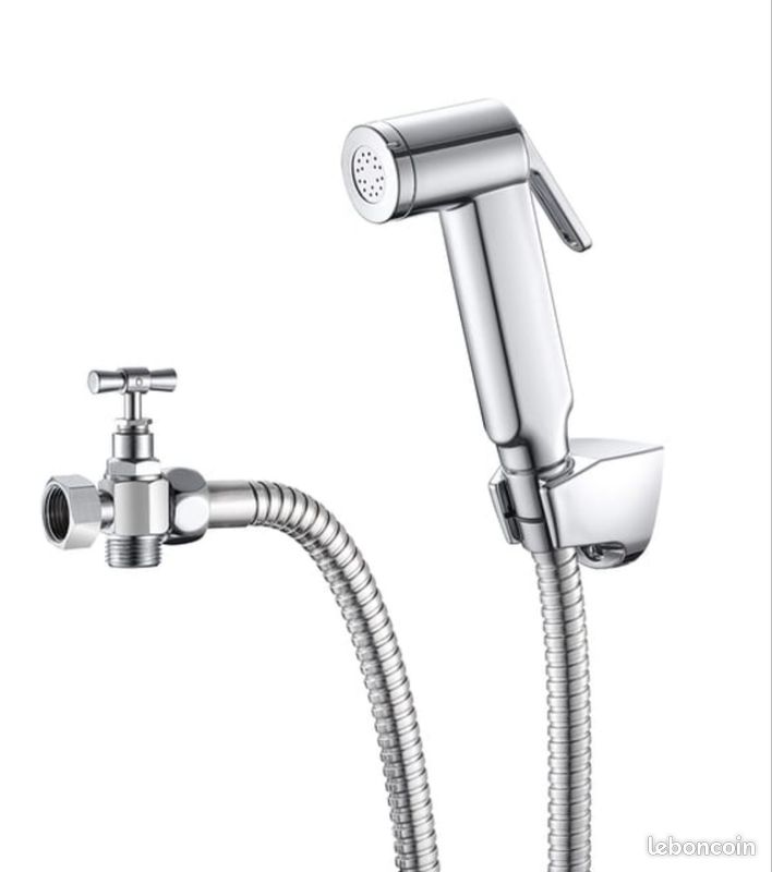 Vente une douchette WC avec pose inclus (image 1)