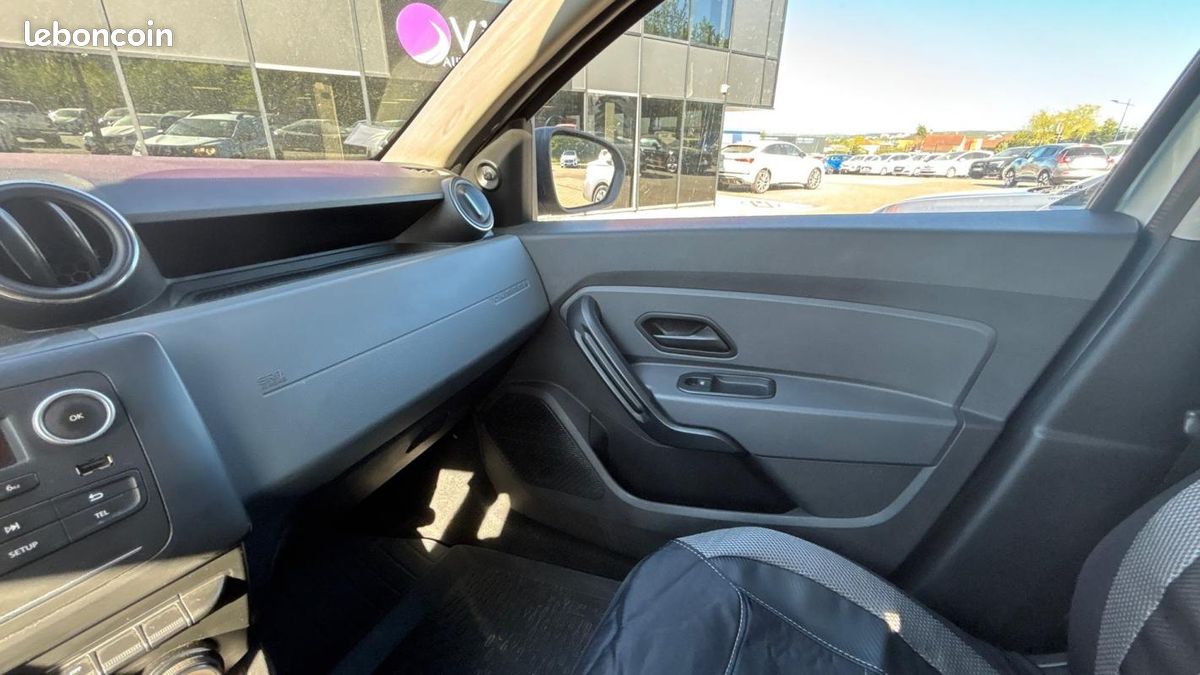 Dacia Duster ECO-GPL/ESS 100 4x2 Essentiel - 5P (image 23)