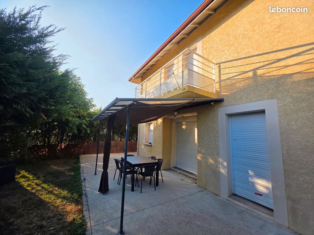 Maison 5 pièces 106 m² · à Saint-Égrève · 106 m² · 439 000 €
