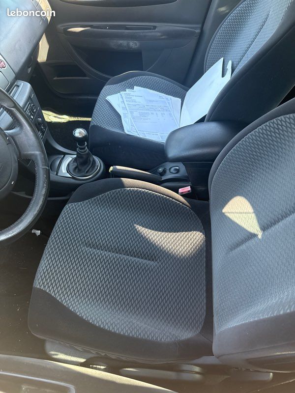 Citroën C4 THP (image 3)