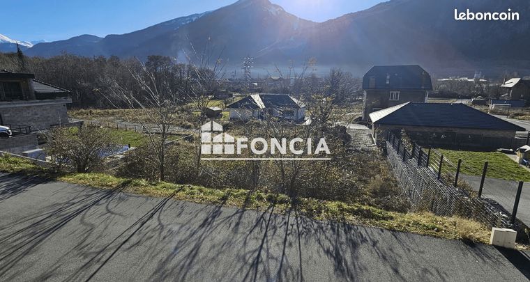 LA TOUR EN MAURIENNE Terrain constructible