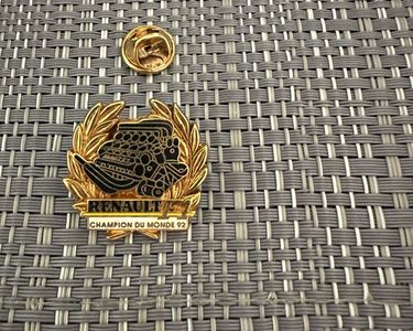 54 - PIN'S WW2 - 50 ème ANNIVERSAIRE DU DEBARQUEMENT 1944-1994 D.DAY Coca Cola EUR 7,50