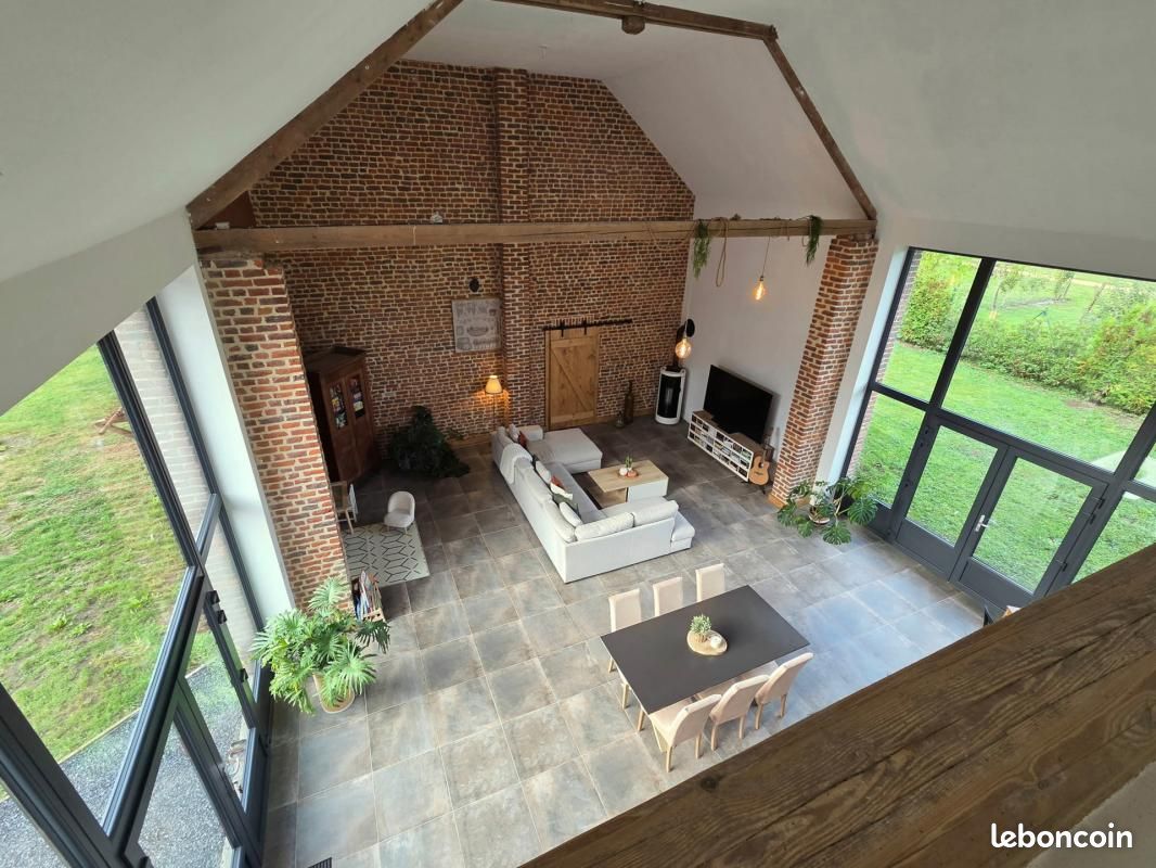 Maison 8 pièces 272 m² · à Cambrai · 272 m² · 399 000 €
