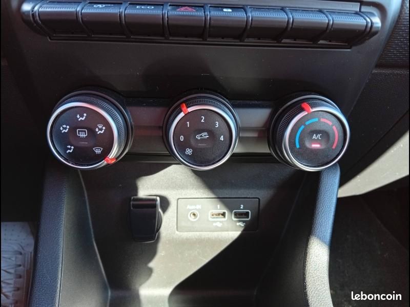 Renault Clio 1.5 Blue dCi 85ch Business (image 16)