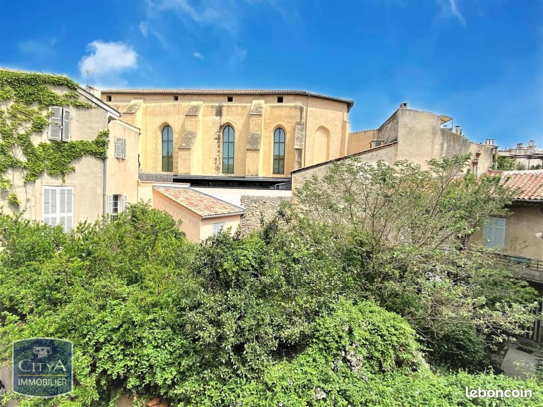 Appartement 1 pièce 27 m² · à Aix-en-Provence · 27 m² · 190 000 €