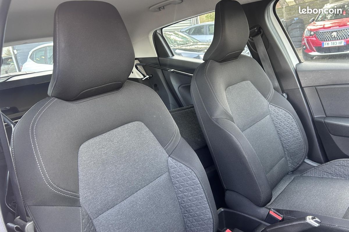 Renault clio societe 1.5 bluedci 85 air (image 17)
