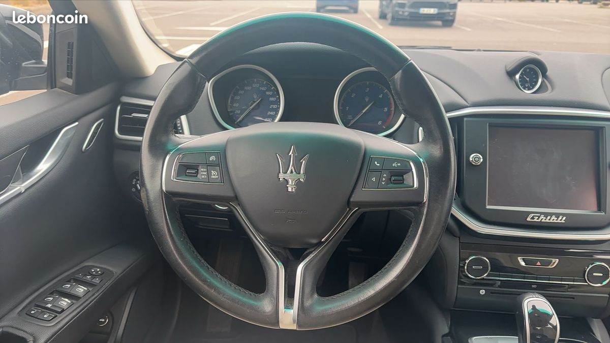 Maserati Ghibli III 3.0 D V6 275 BVA (image 24)