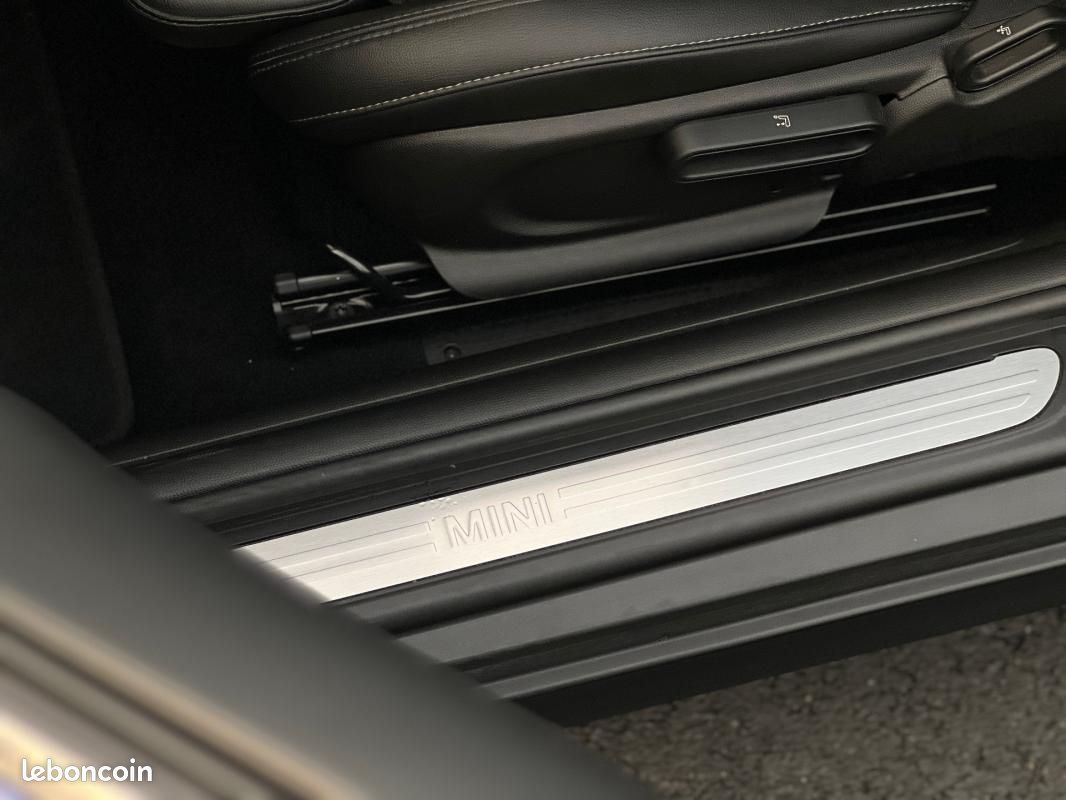 Mini 3 portes HATCH F56 LCI Cooper 136CH BVA7 Edition Greenwich - Faible KM* Suivi Mini* CarPlay (image 14)